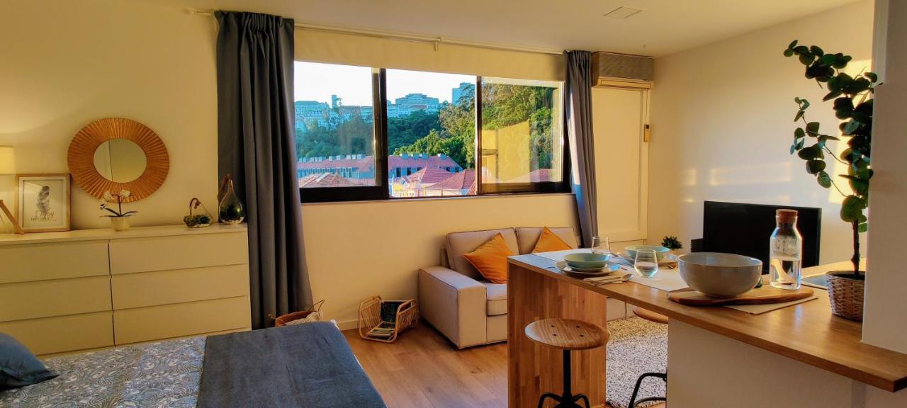 Stylish And Elegant Studio - Best View And Location In Coimbra Downton ภายนอก รูปภาพ